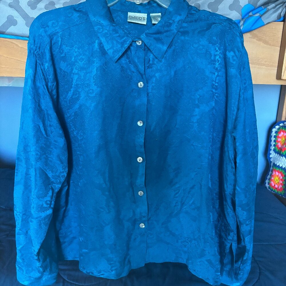 Chicos Buttondown Blouse